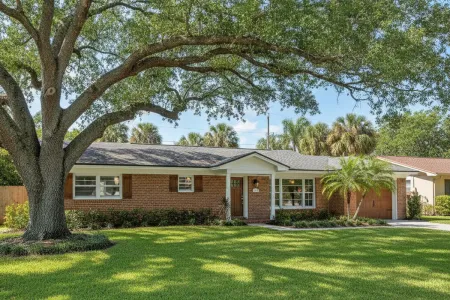 How To Sell A Hoarder House In Miami: Skip Repairs and Showings
